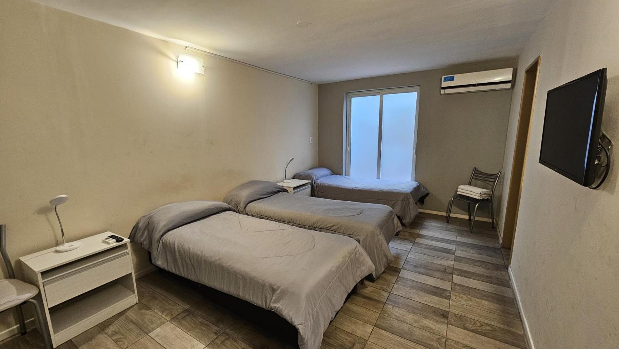 Dakar Hostel ميندوزا المظهر الخارجي الصورة